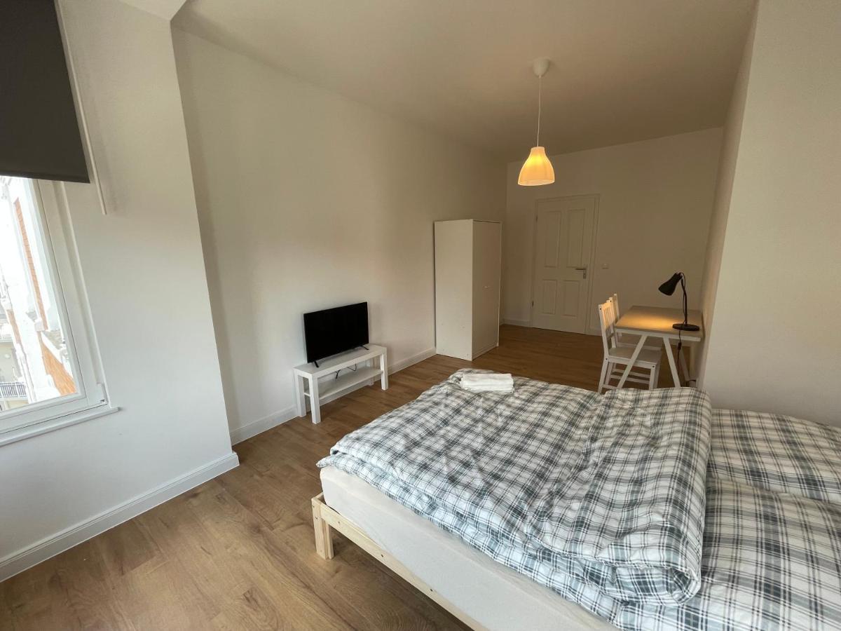 Boutique Hotel Pension Luisengruen Kueche 1Gbs Wlan Netflix Disney Magentatv Chemnitz Exterior foto