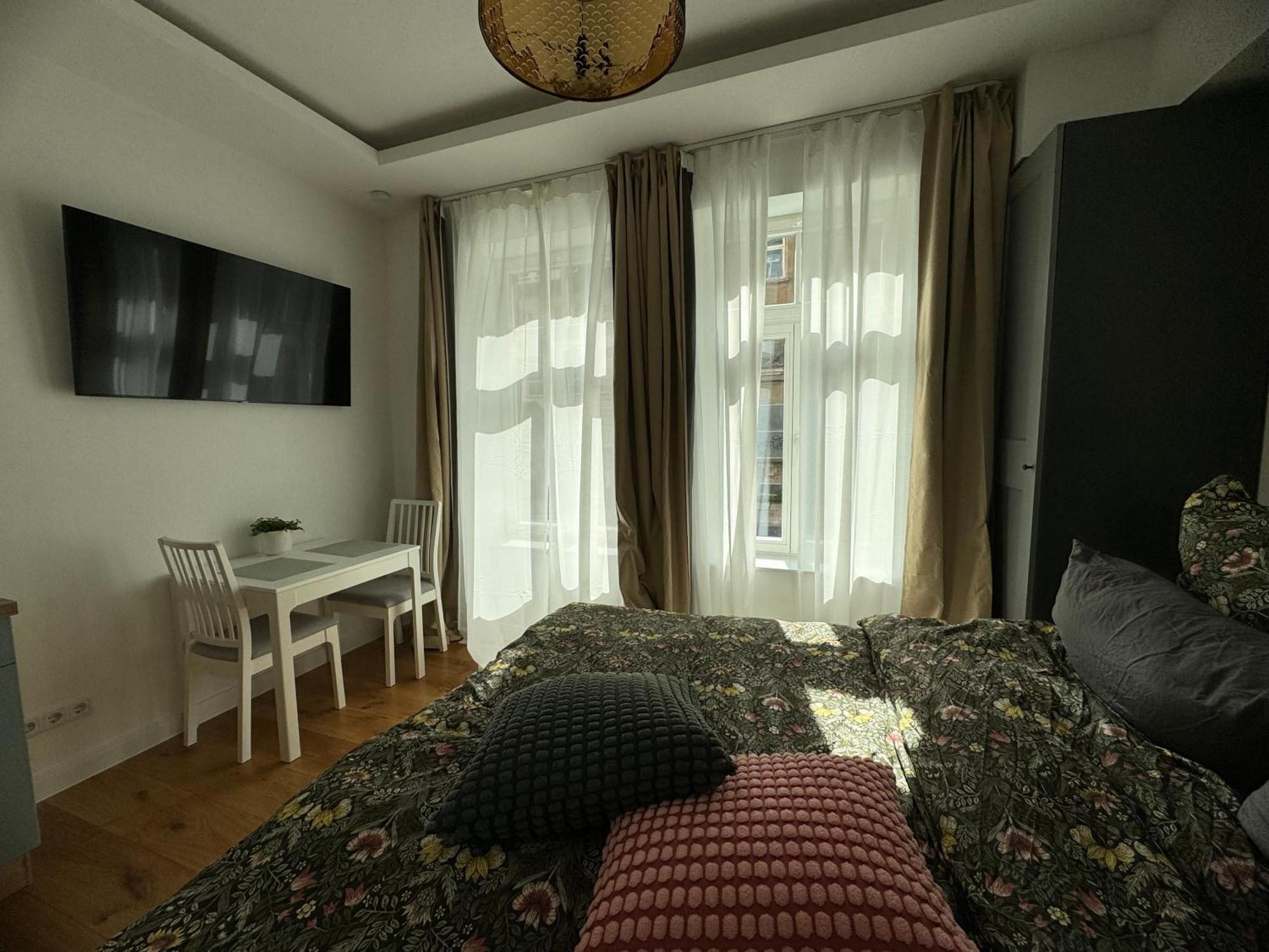 Boutique Hotel Pension Luisengruen Kueche 1Gbs Wlan Netflix Disney Magentatv Chemnitz Exterior foto